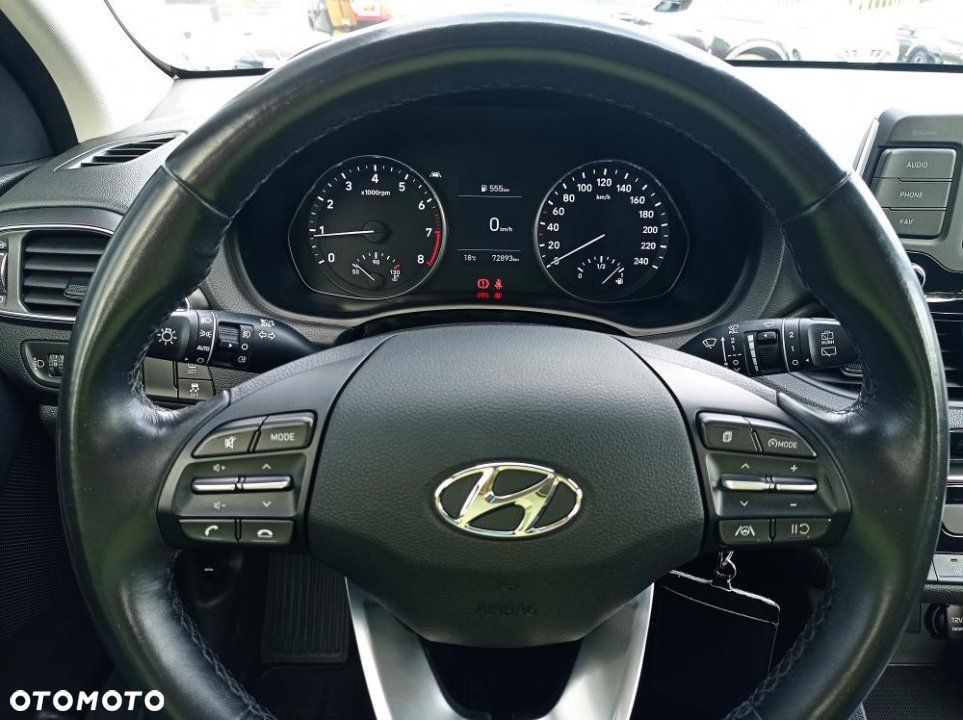 Hyundai i30 - 13