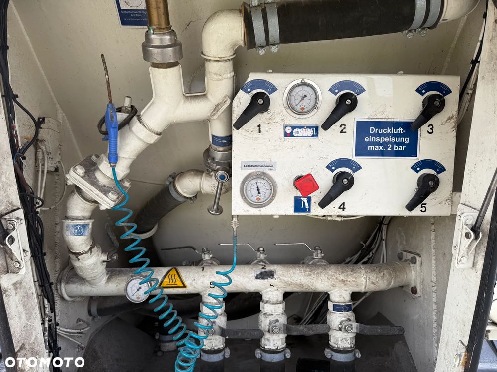 Feldbinder BPW 3 OSIE 7000kg Beczka do paszy Silos Paszowóz - 6