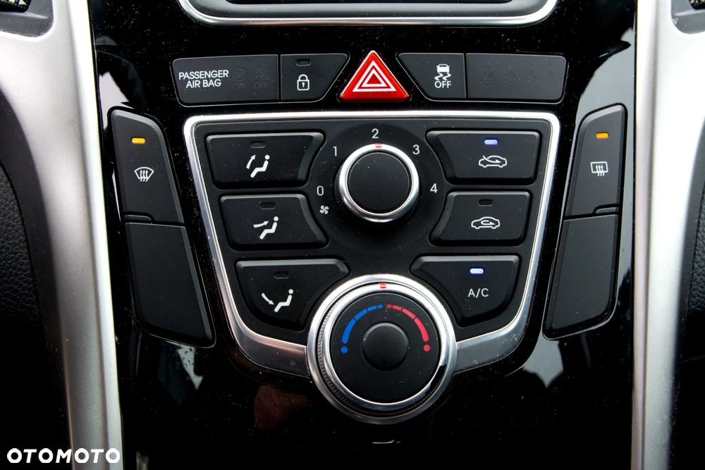 Hyundai i30 - 14