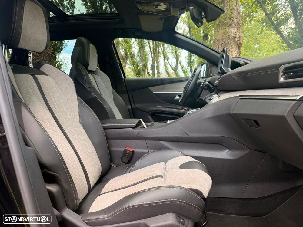 Peugeot 3008 1.6 Hybrid GT Pack e-EAT8 - 12