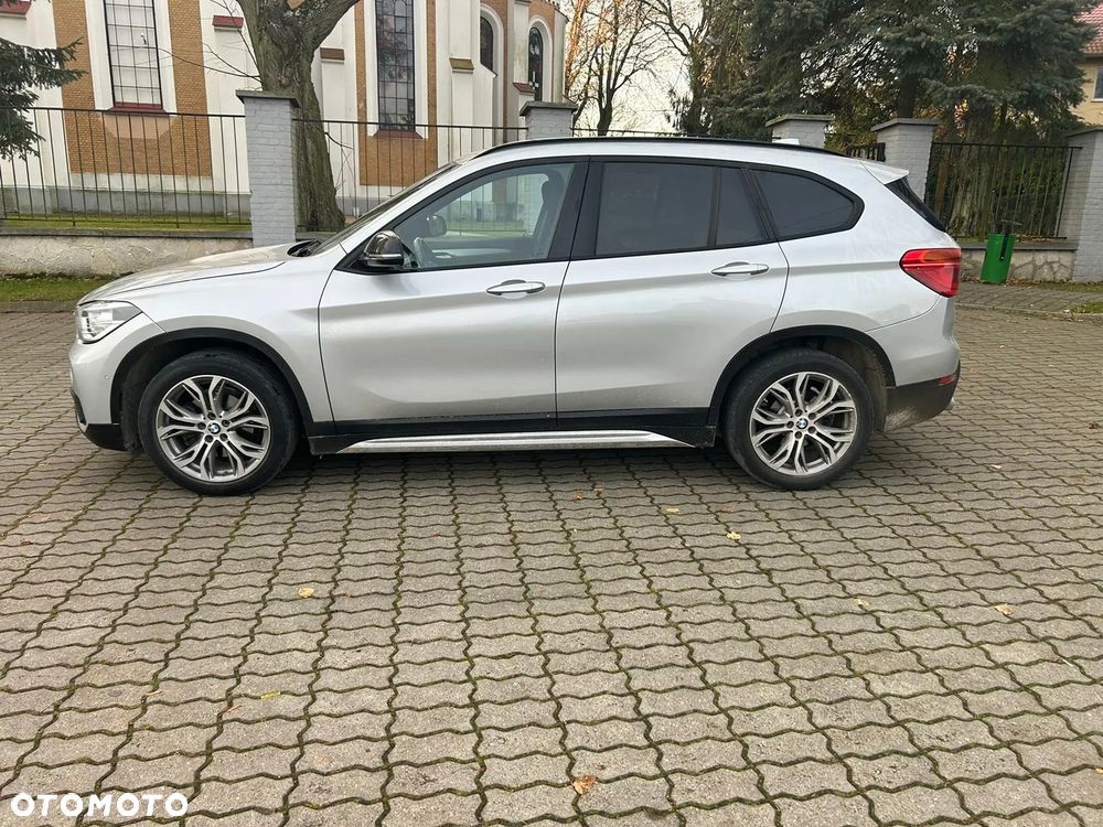 BMW X1 sDrive18d Sport Line sport - 4