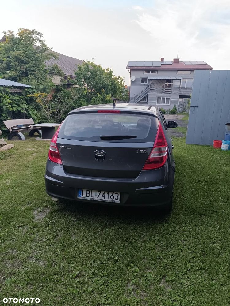 Hyundai i30 1.4 Base - 8