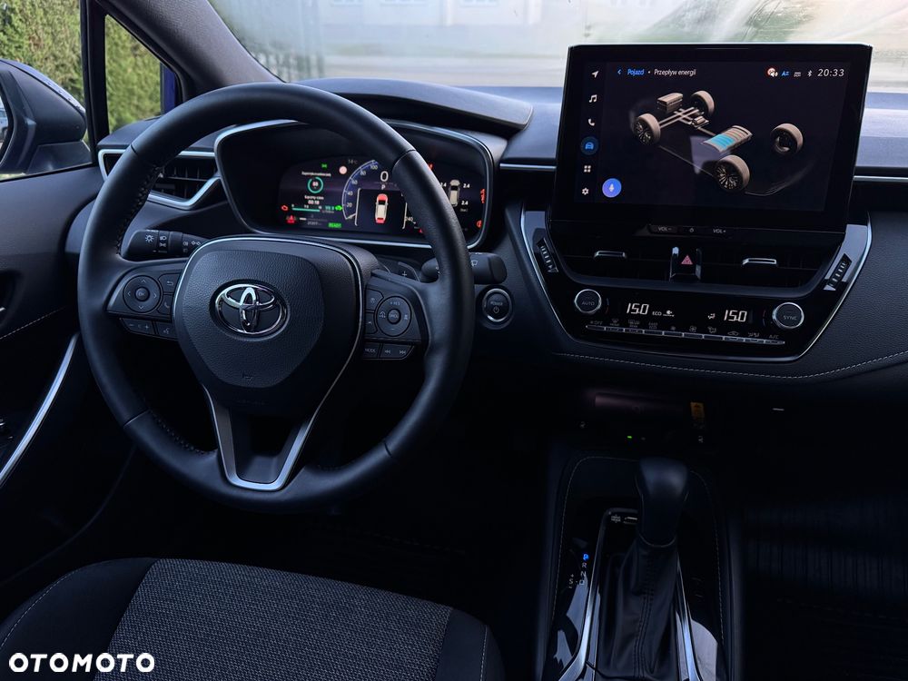 Toyota Corolla 2.0 Hybrid Executive - 24