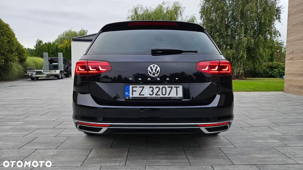 Volkswagen Passat 2.0 TDI Business DSG - 12
