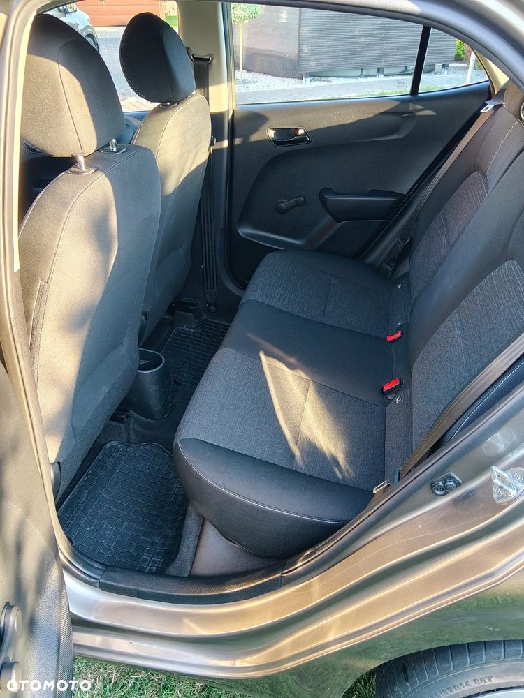 Kia Picanto 1.0 M - 8