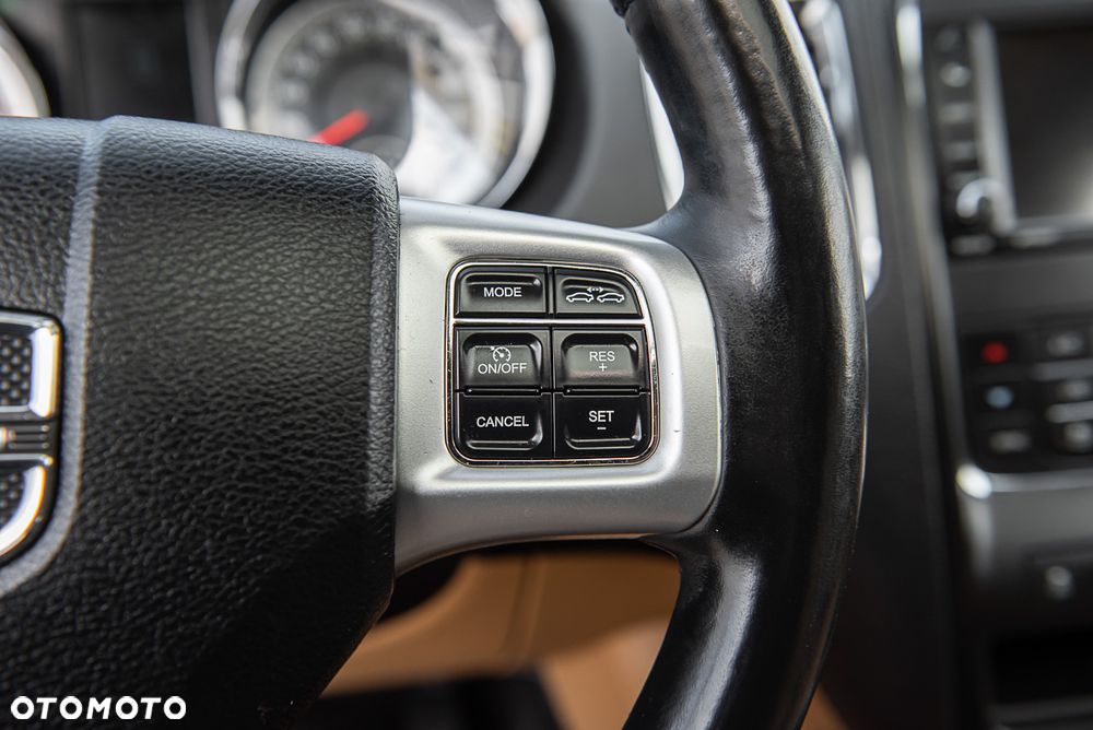 Dodge Durango 5.7 HEMI - 22