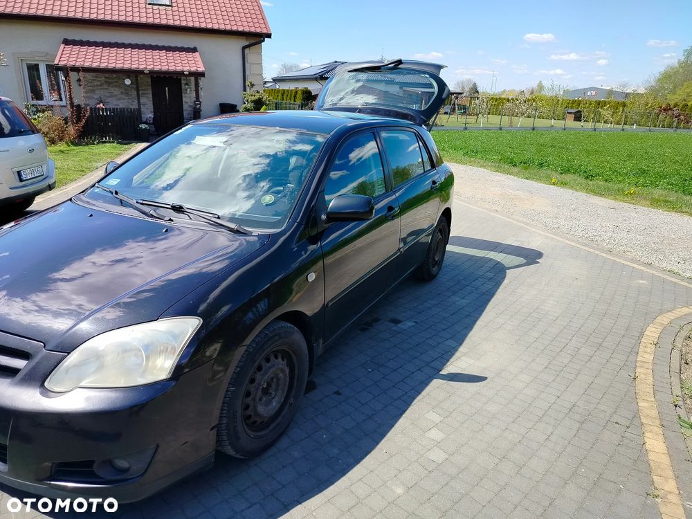 Toyota Corolla 1.4 D-4D Sol - 5