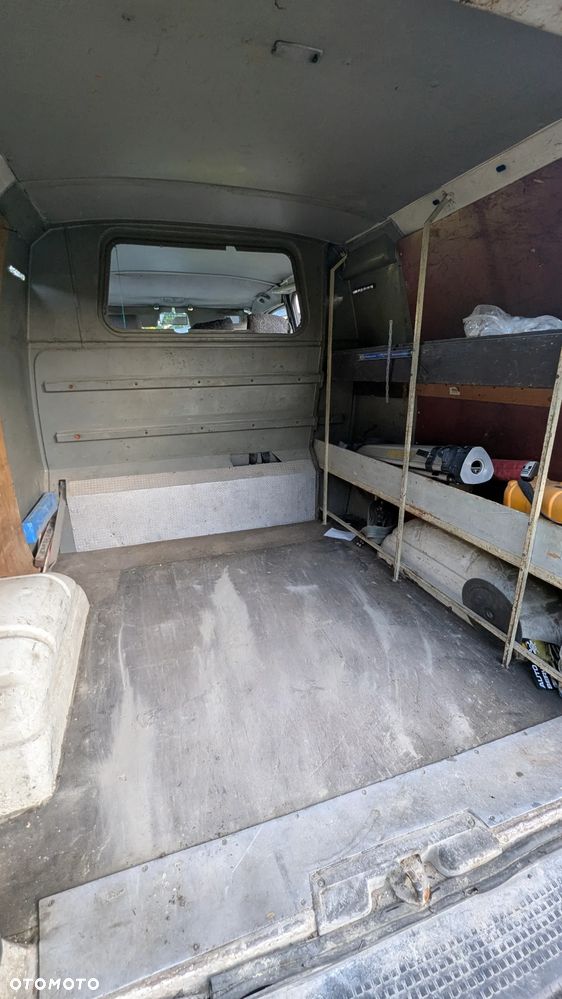 Volkswagen Transporter - 6