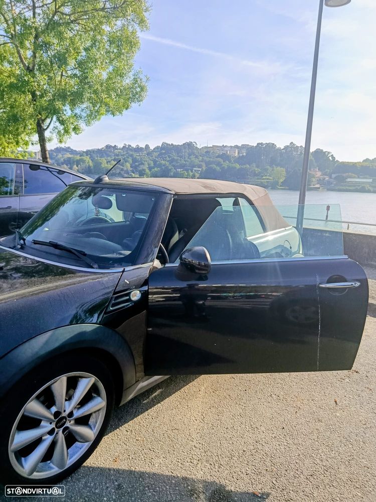 MINI Cabrio Cooper D - 10