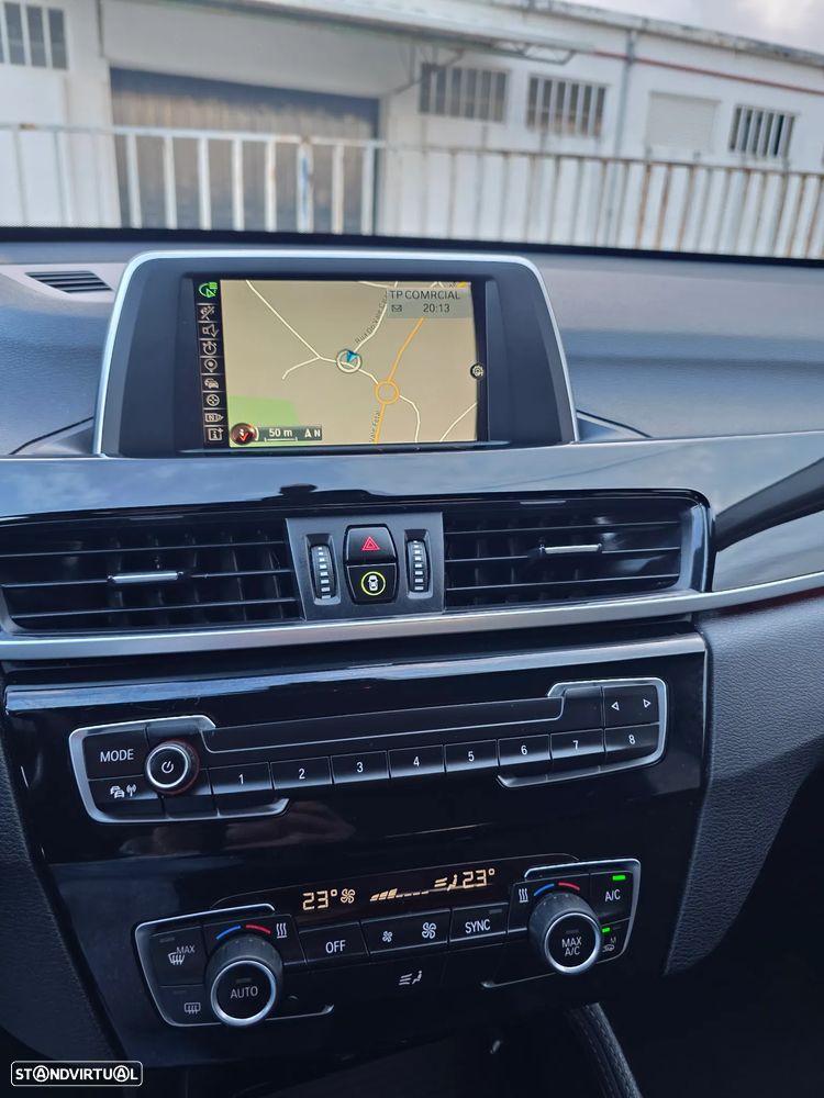 BMW X1 18 d sDrive Auto Advantage - 24