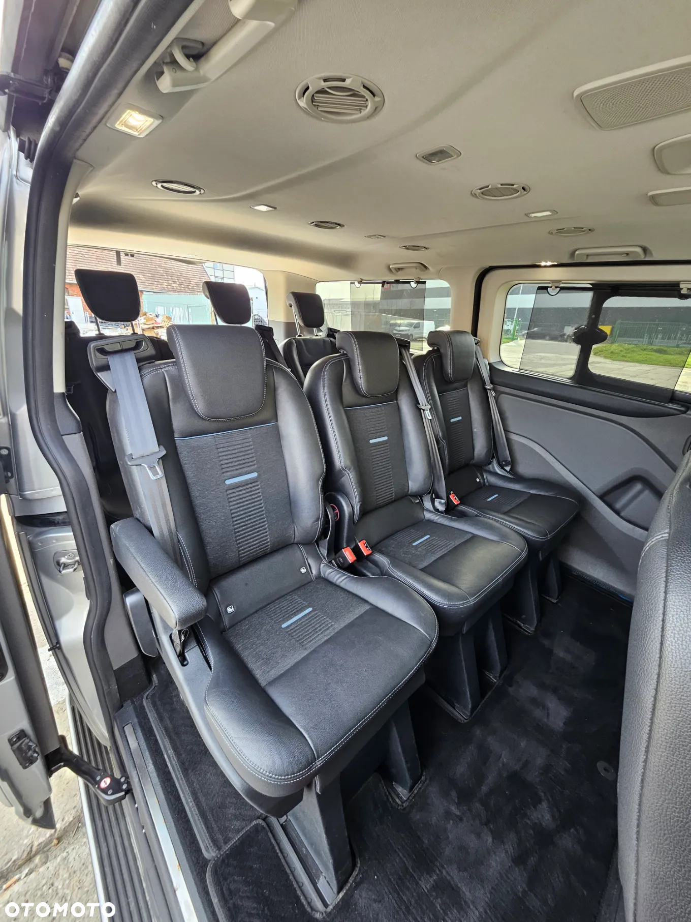 Ford Tourneo Custom 2.0 EcoBlue L2 Active SelectShift - 13
