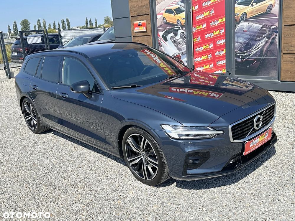 Volvo V60 D4 AWD R-Design - 3