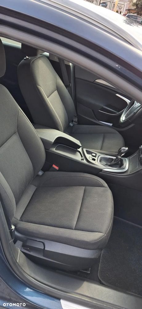 Opel Insignia 1.8 Sport - 13