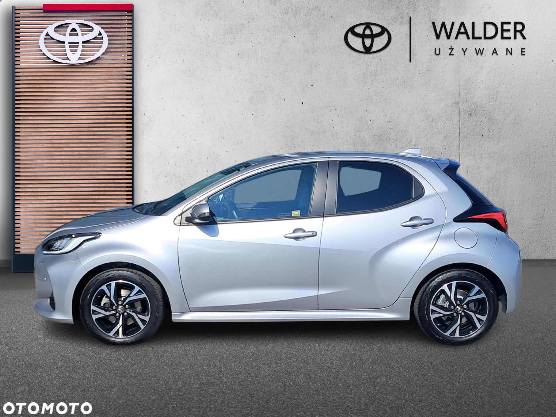 Toyota Yaris Hybrid 1.5 Style - 3