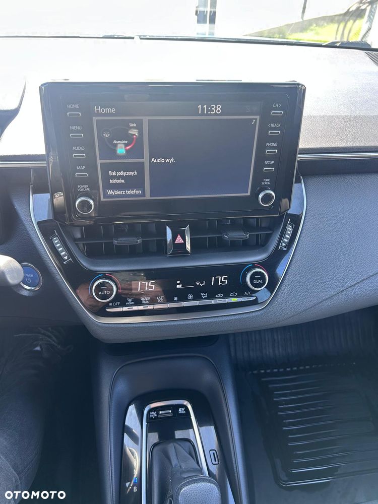 Toyota Corolla 1.8 Hybrid Comfort - 13