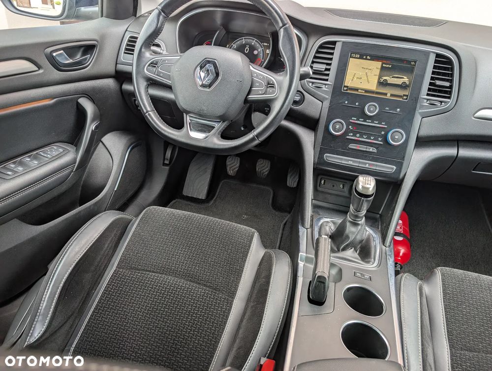 Renault Megane ENERGY TCe 130 INTENS - 26