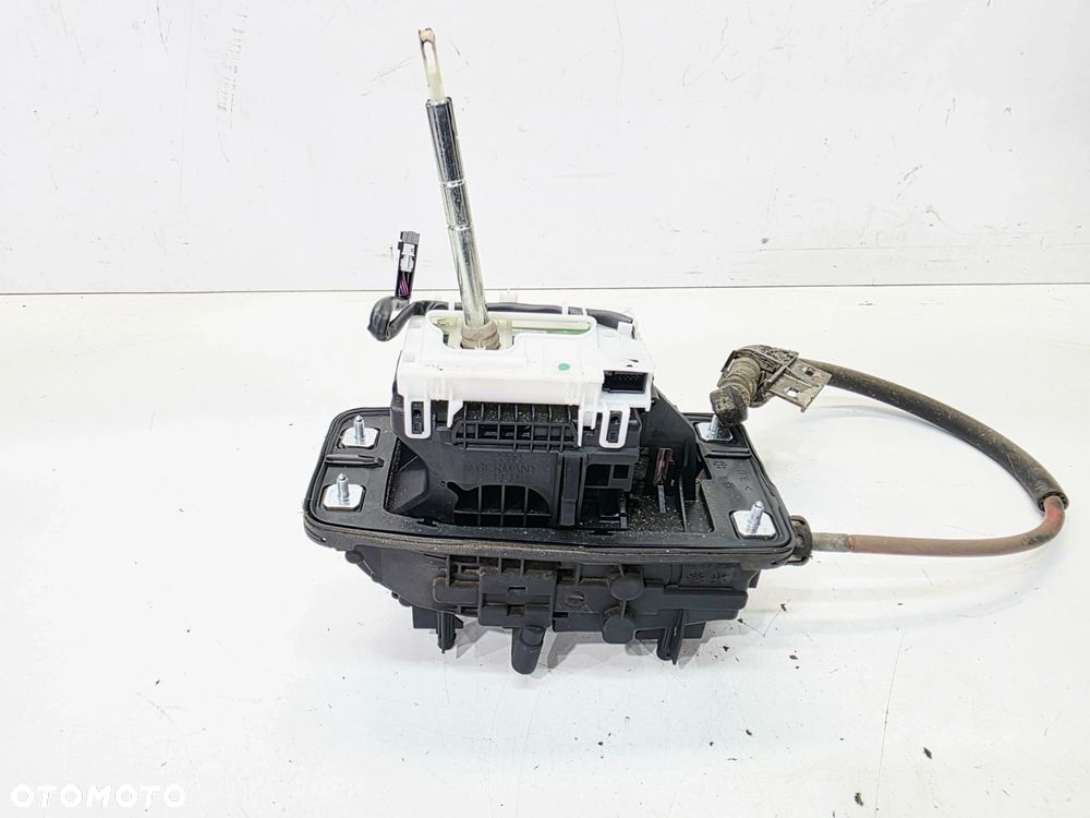 WYBIERAK LEWAREK ZMIANY BIEGÓW AUTOMAT AUDI A6 C6 4F1713041R - 2