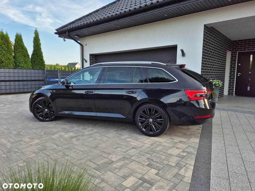 Skoda Superb 2.0 TSI Style DSG - 36