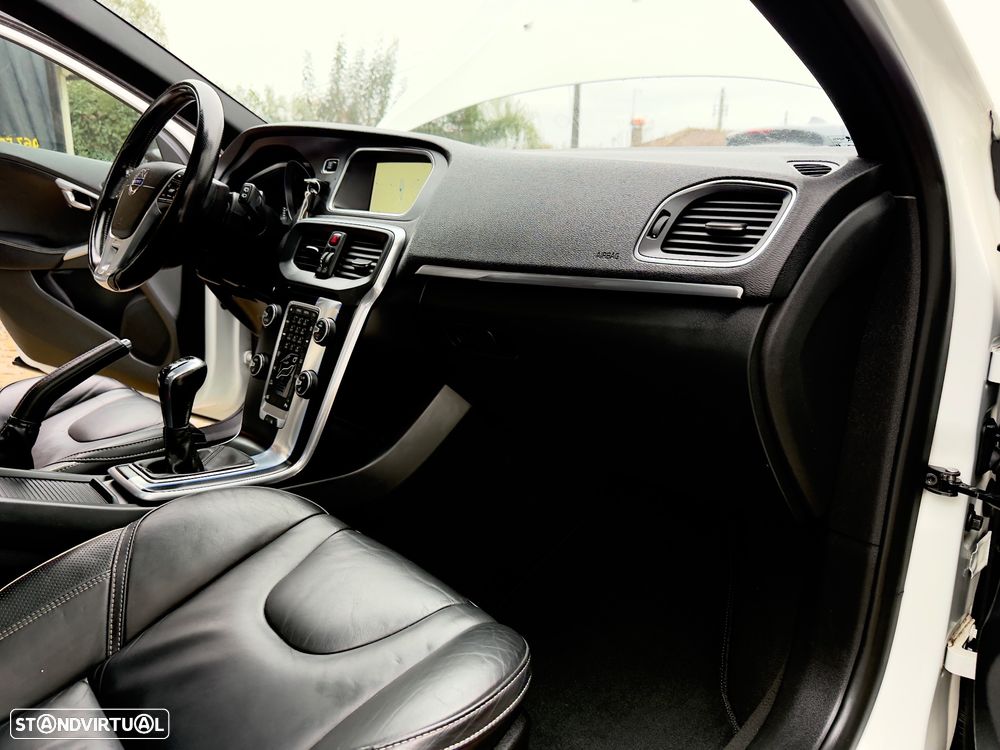 Volvo V40 D4 RDesign - 47