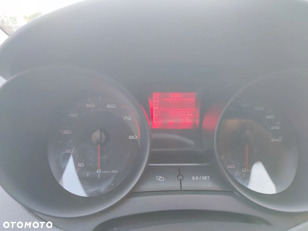 Seat Ibiza 1.2 12V Comfort Edition - 25