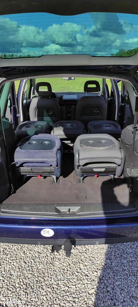 Volkswagen Sharan - 10