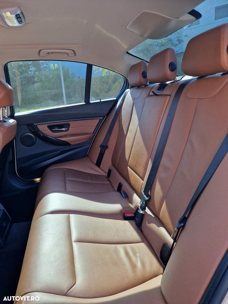 BMW Seria 3 318d - 20