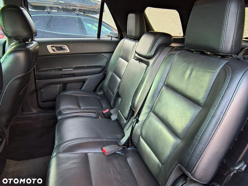 Ford Explorer - 7
