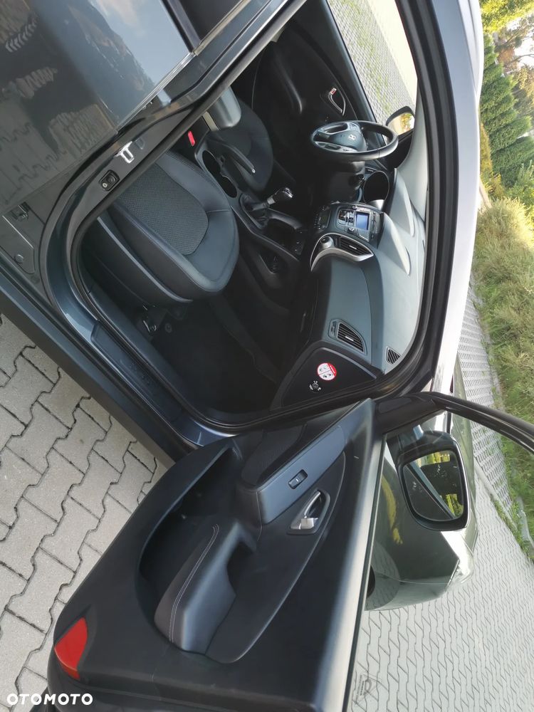 Hyundai ix35 2.0 2WD Style - 18
