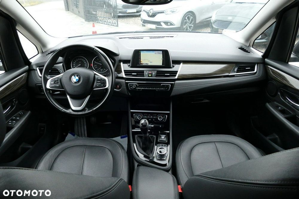 BMW Seria 2 216d Luxury Line - 6
