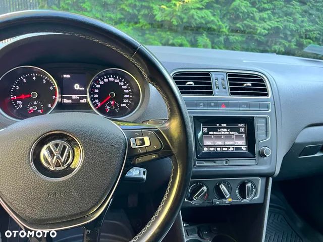 Volkswagen Polo 1.2 TSI BMT Comfortline - 2
