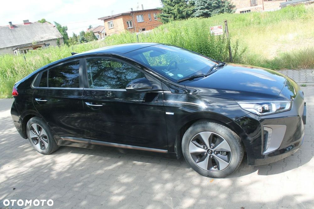 Hyundai IONIQ - 5
