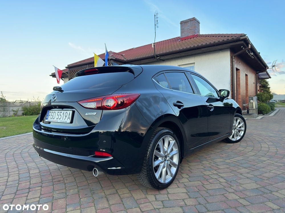 Mazda 3 - 8
