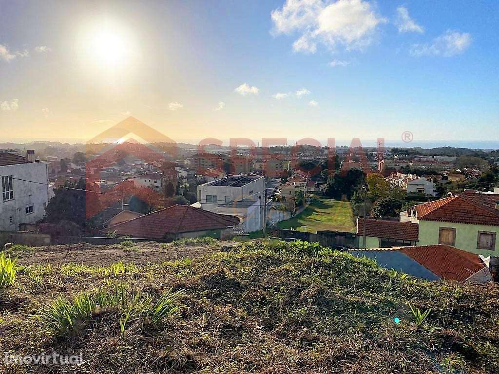 Terreno com uma área total de 4094m2 - Grande imagem: 2/8