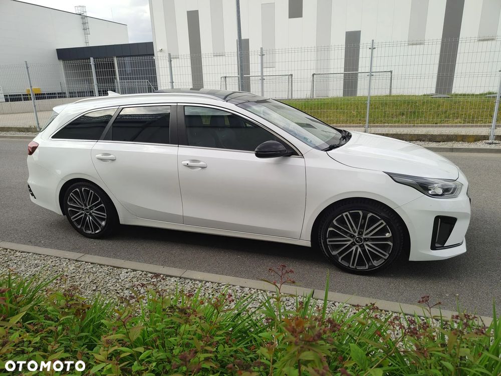 Kia Ceed 1.5 T-GDI DCT7 OPF GT Line - 3