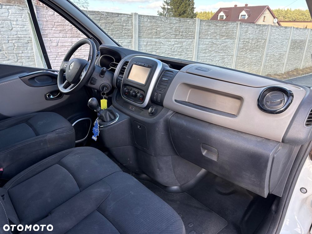 Renault Trafic III - 12