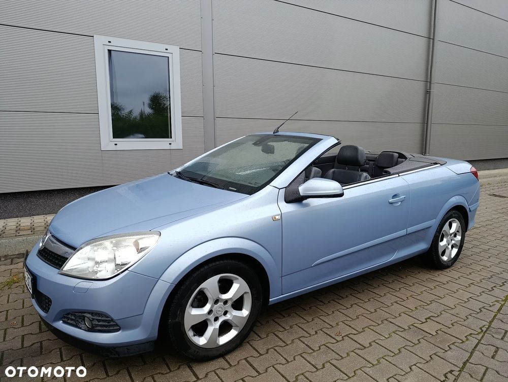 Opel Astra Twin Top 1.8 Endless Summer - 28