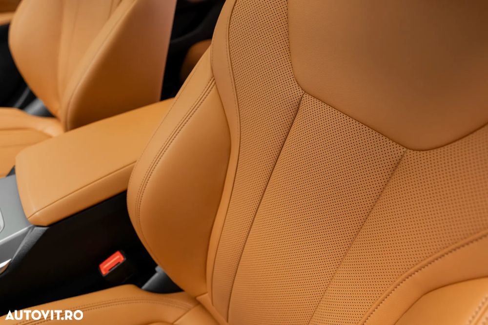 BMW Seria 3 330i xDrive Aut. - 20