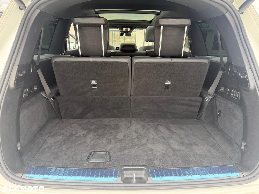 Mercedes-Benz GLS - 20