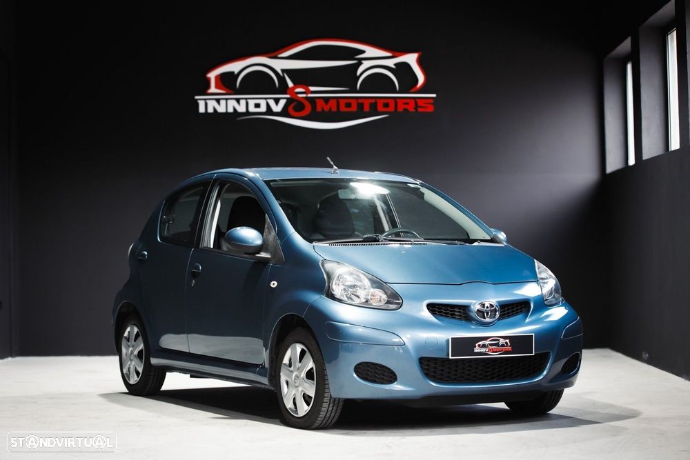 Toyota Aygo 1.0 - 2