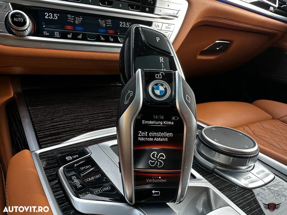 BMW Seria 7 730d xDrive MHEV - 14