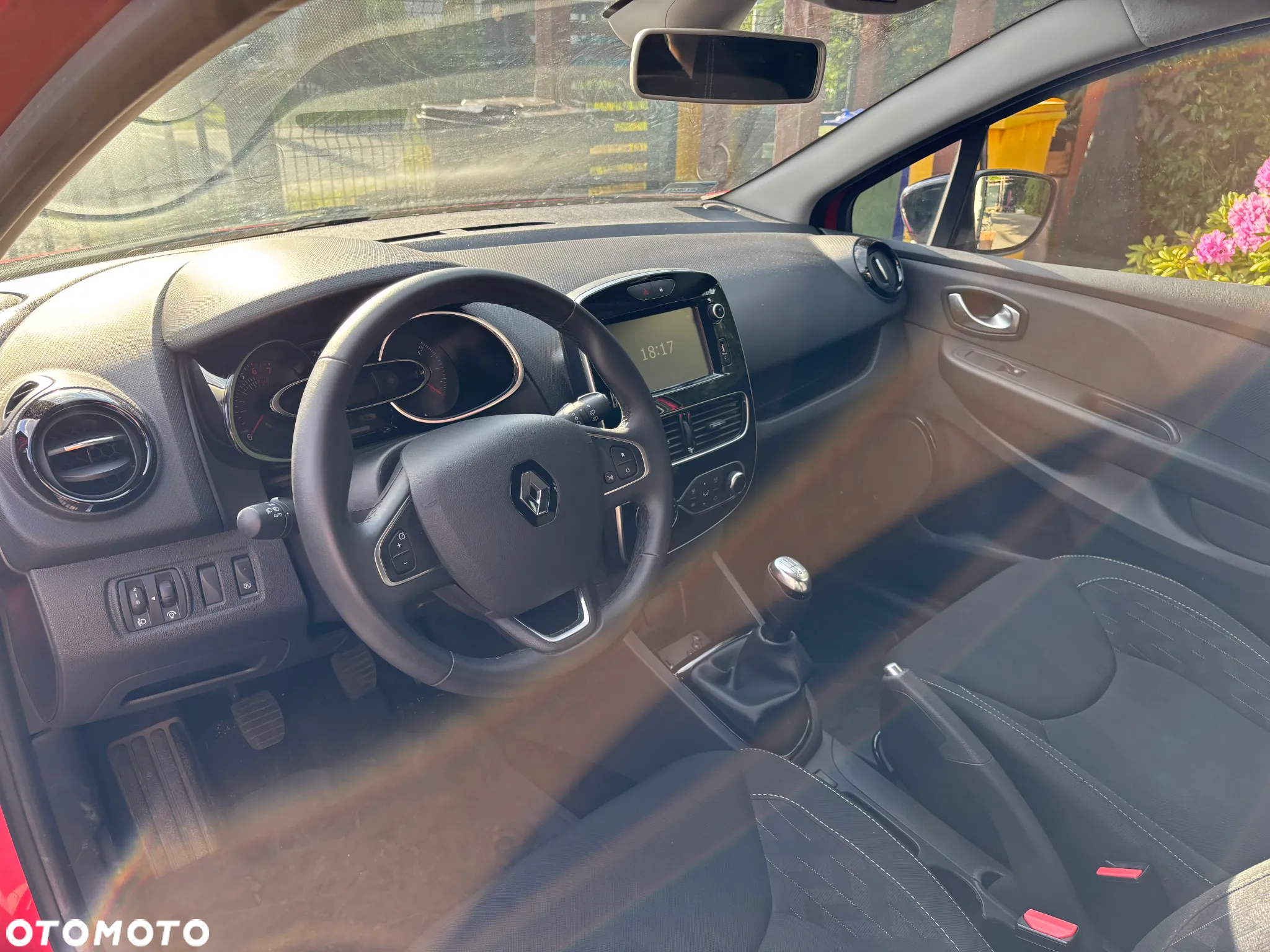 Renault Clio 0.9 Energy TCe Limited - 11