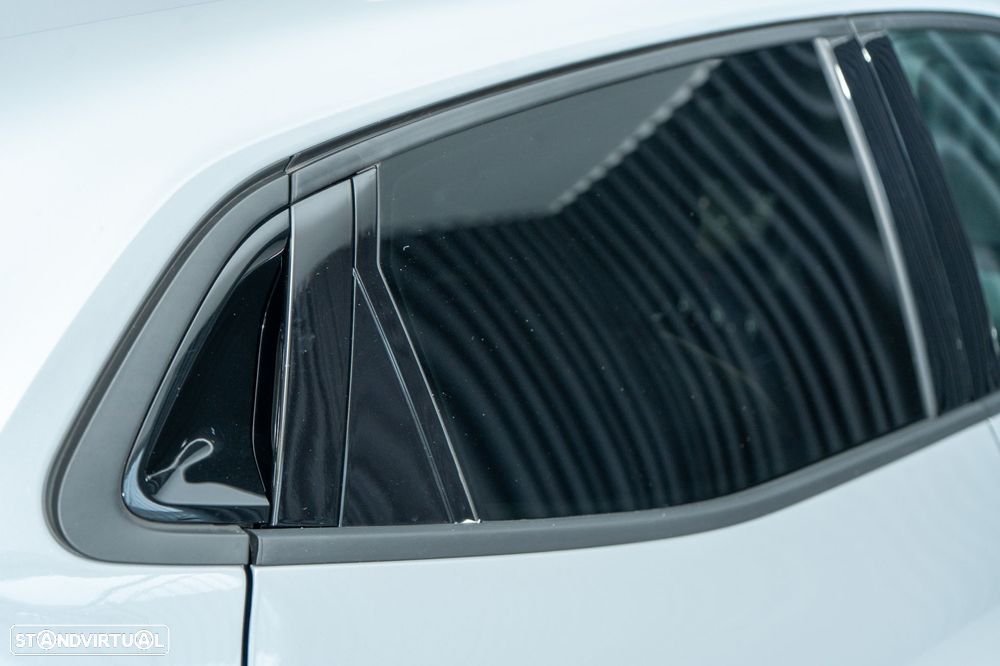 Renault Clio 1.0 TCe Techno Bi-Fuel - 28