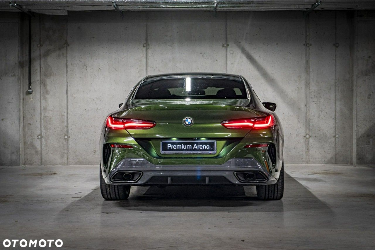 BMW Seria 8 - 7