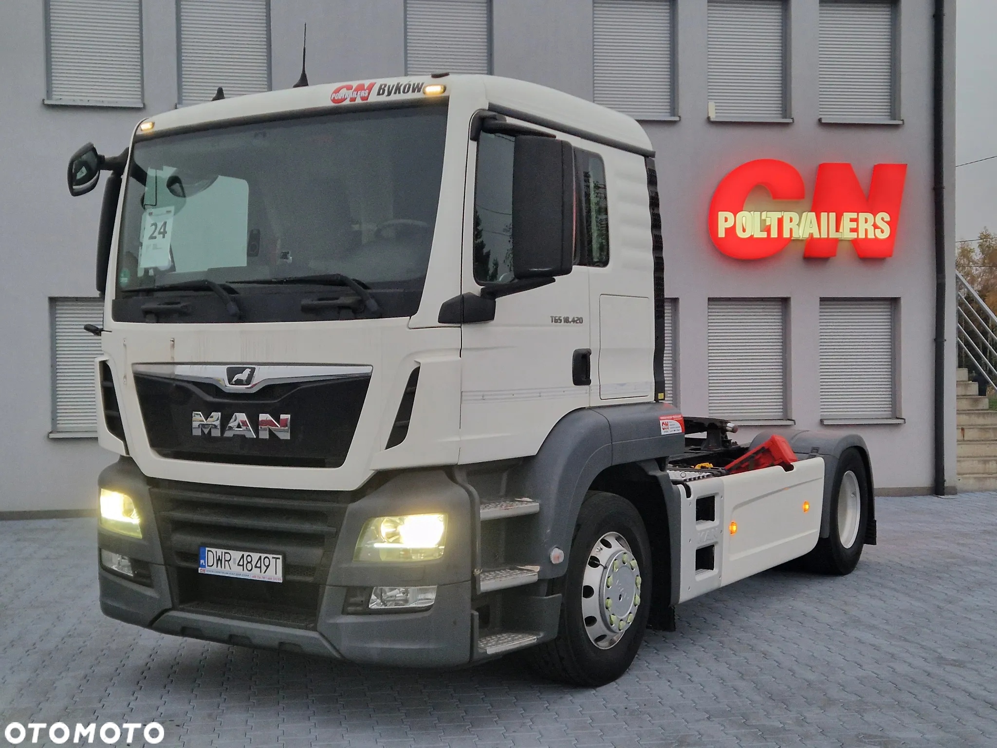 MAN TGS 18.420 XL dostępne 4 szt. możłiwość założenia hydrauliki - 21