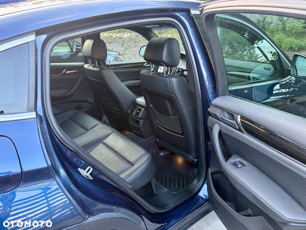 BMW X4 xDrive28i xLine - 9