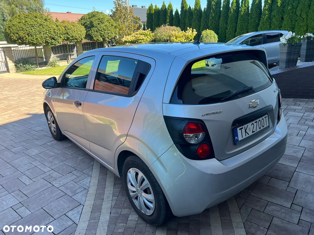 Chevrolet Aveo 1.2 LS - 7