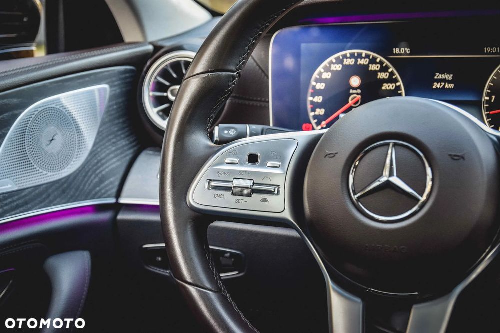 Mercedes-Benz CLS 400 d 4-Matic 9G-TRONIC - 33