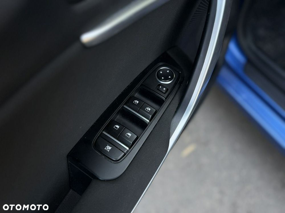 Kia Ceed - 13