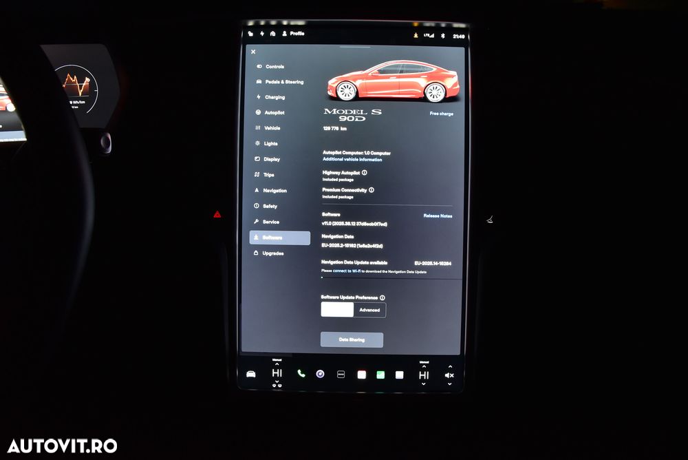 Tesla Model S - 34