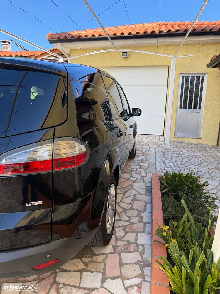 Ford S-Max - 6